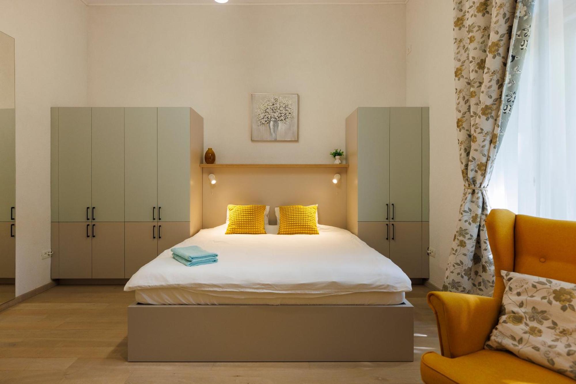 Victoriei Square Apartment تيميشورا المظهر الخارجي الصورة