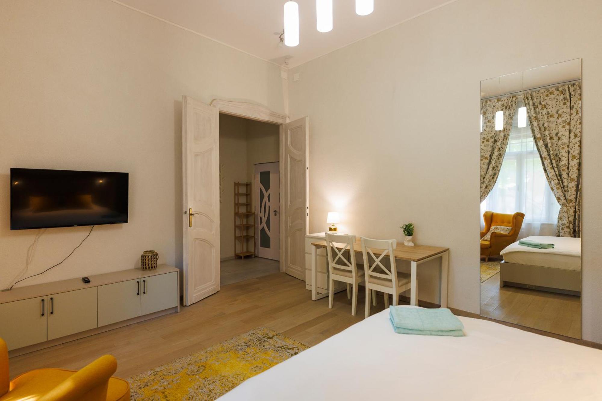 Victoriei Square Apartment تيميشورا المظهر الخارجي الصورة
